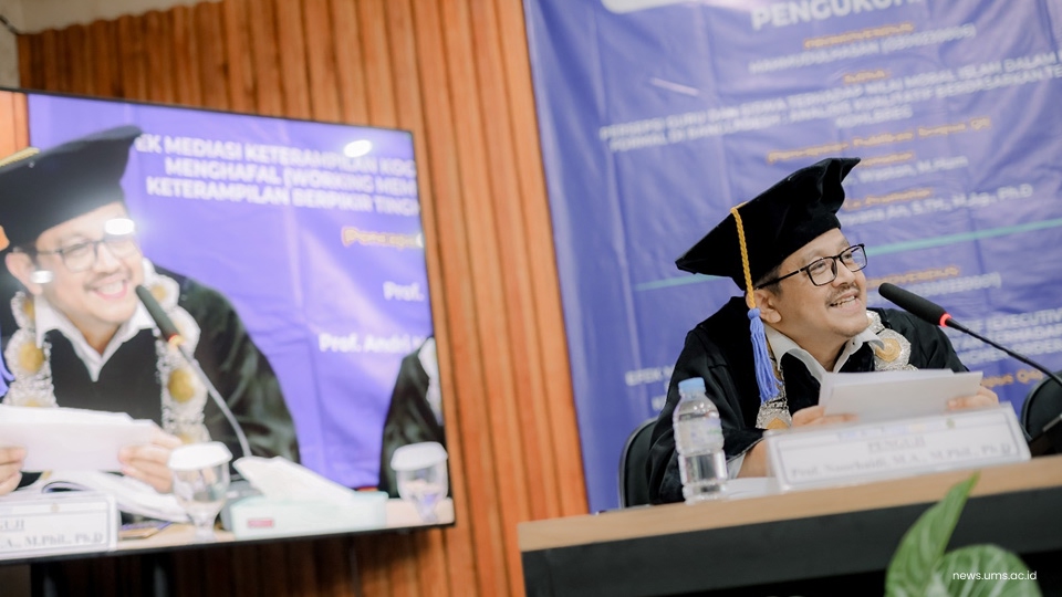 Prof. Noorhaidi, S.Ag., M.A., M.Phil., Ph.D., saat memberikan pertanyaan kepada Mahmudulhasan