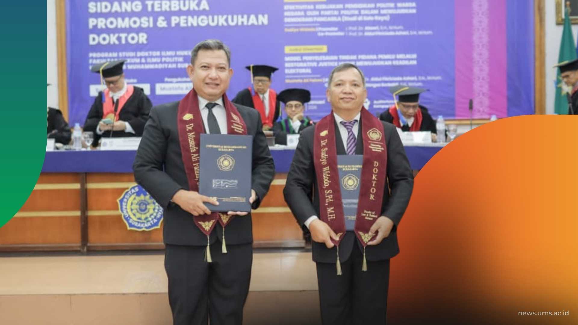 Sidang Terbuka Promosi Sudiyo Widodo (kanan) dan Pengukuhan Doktor Mustofa Ali Fahmi (kiri)