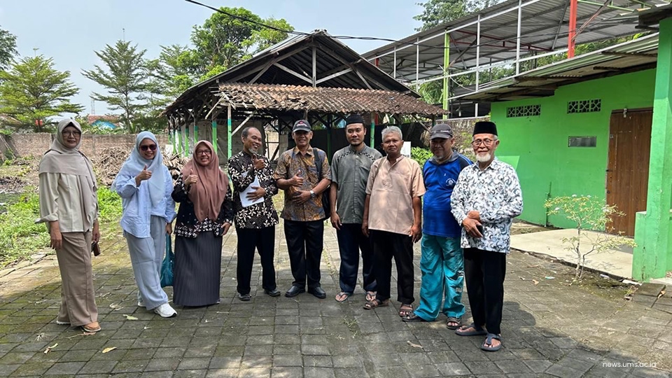 Tim Pengabdian Masyarakat UMS Dampingi Perencanaan Pondok Pesantren Al-Hikmah Asyuhada