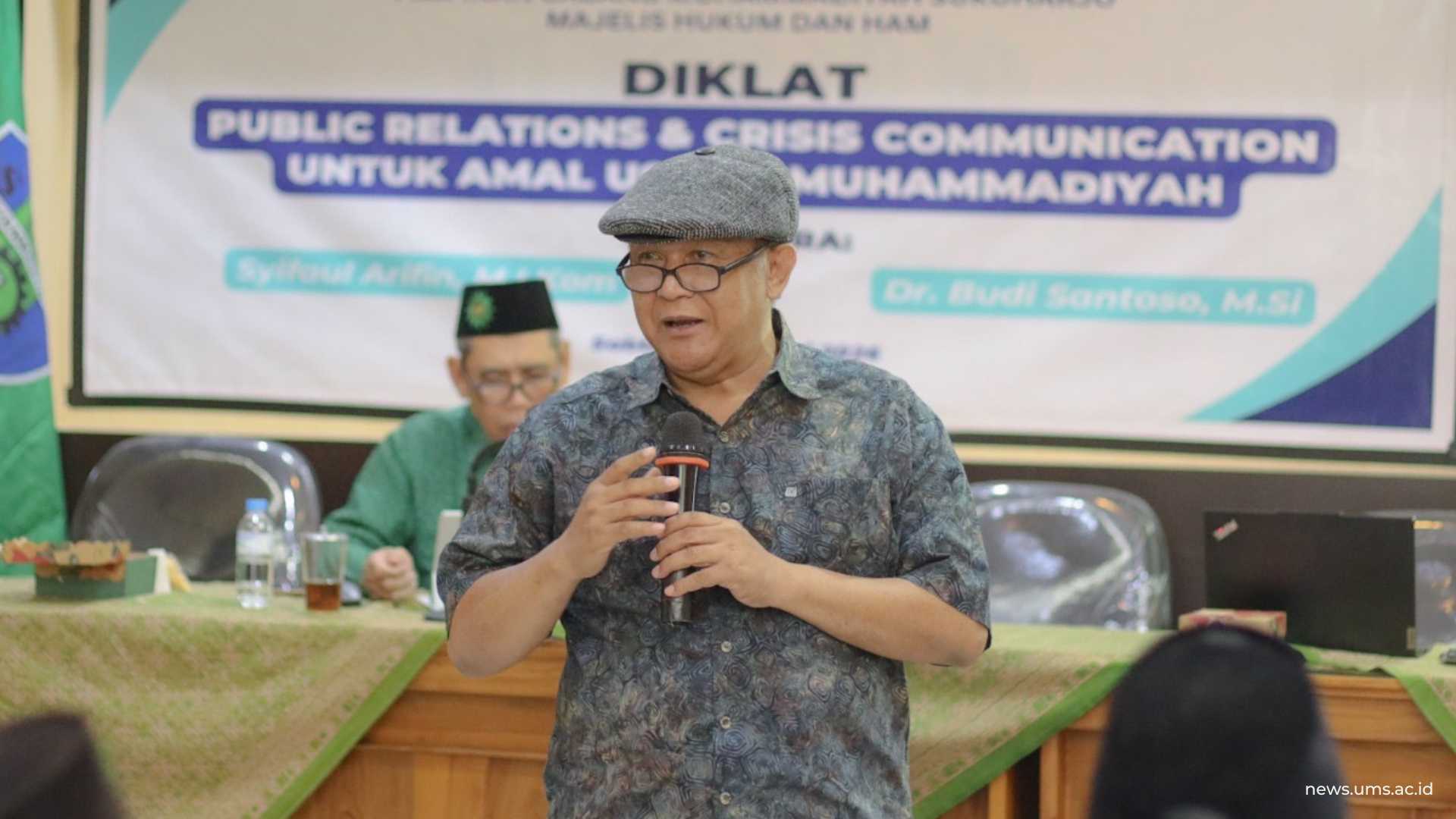Kabid Humas dan Humed UMS, Dr. Budi Santoso, M.Si.