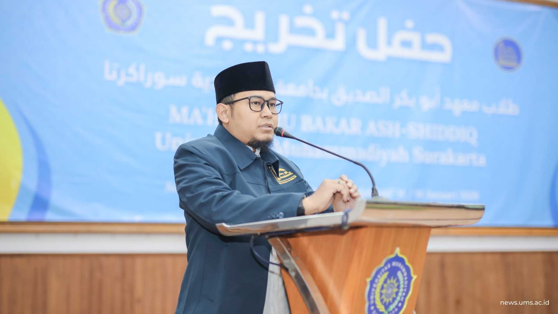 Direktur Ma’had Abu Bakar As-Siddiq, Dr. Hakimuddin Salim, Lc., M.A.