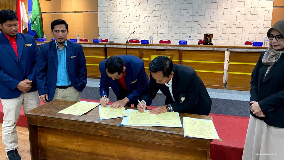 Penandatanganan Kerjasama antara Pendidikan Jasmani UMS dan Universitas Garut