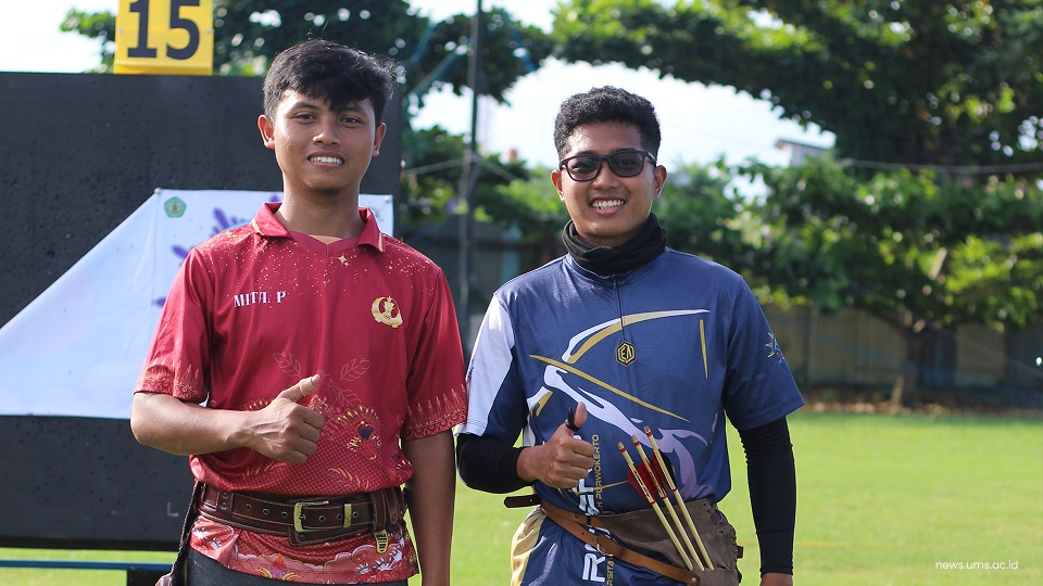 Wahyu Rofi (kiri bersama daffa raya kanan)