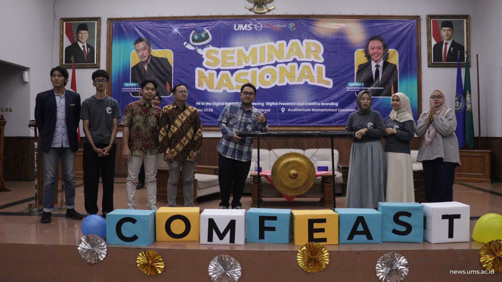 Pembukaan Seminar Nasional Communication Feast (COMFEAST) 2026