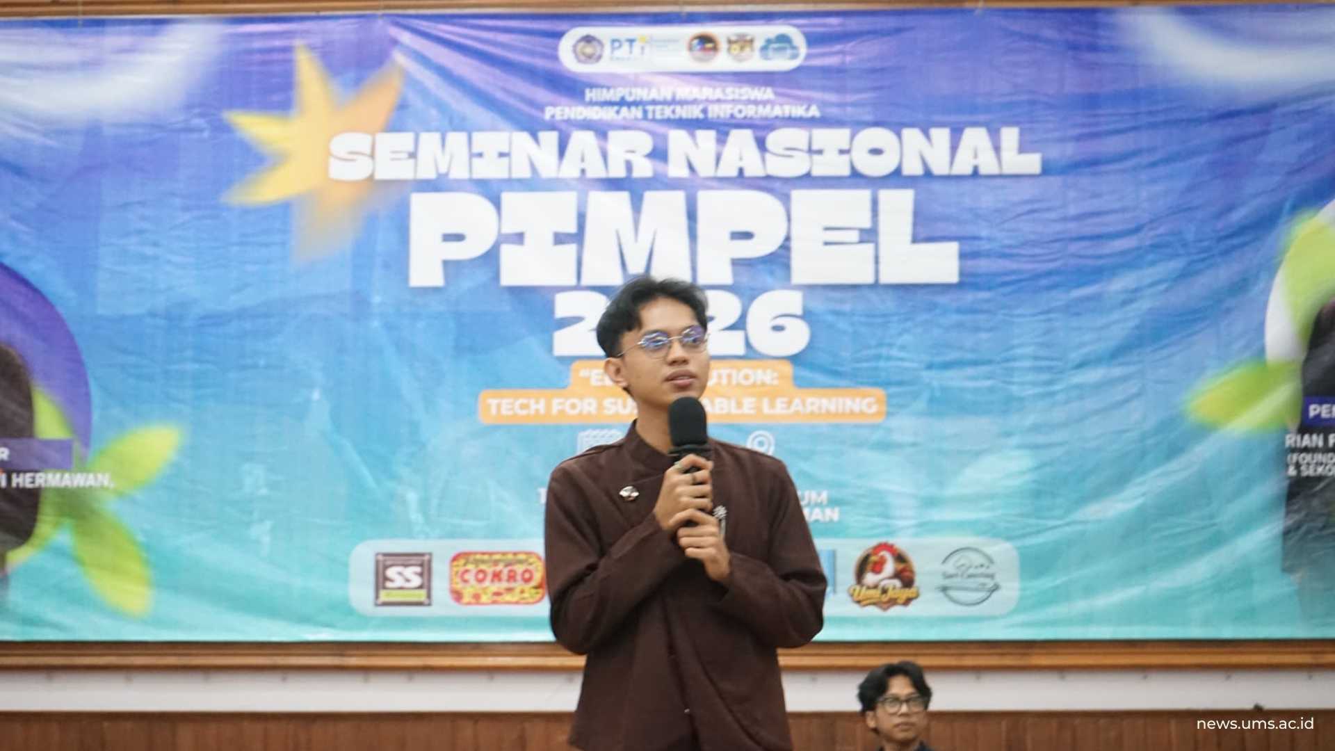 Rian Fahardhi saat mengisi acara
