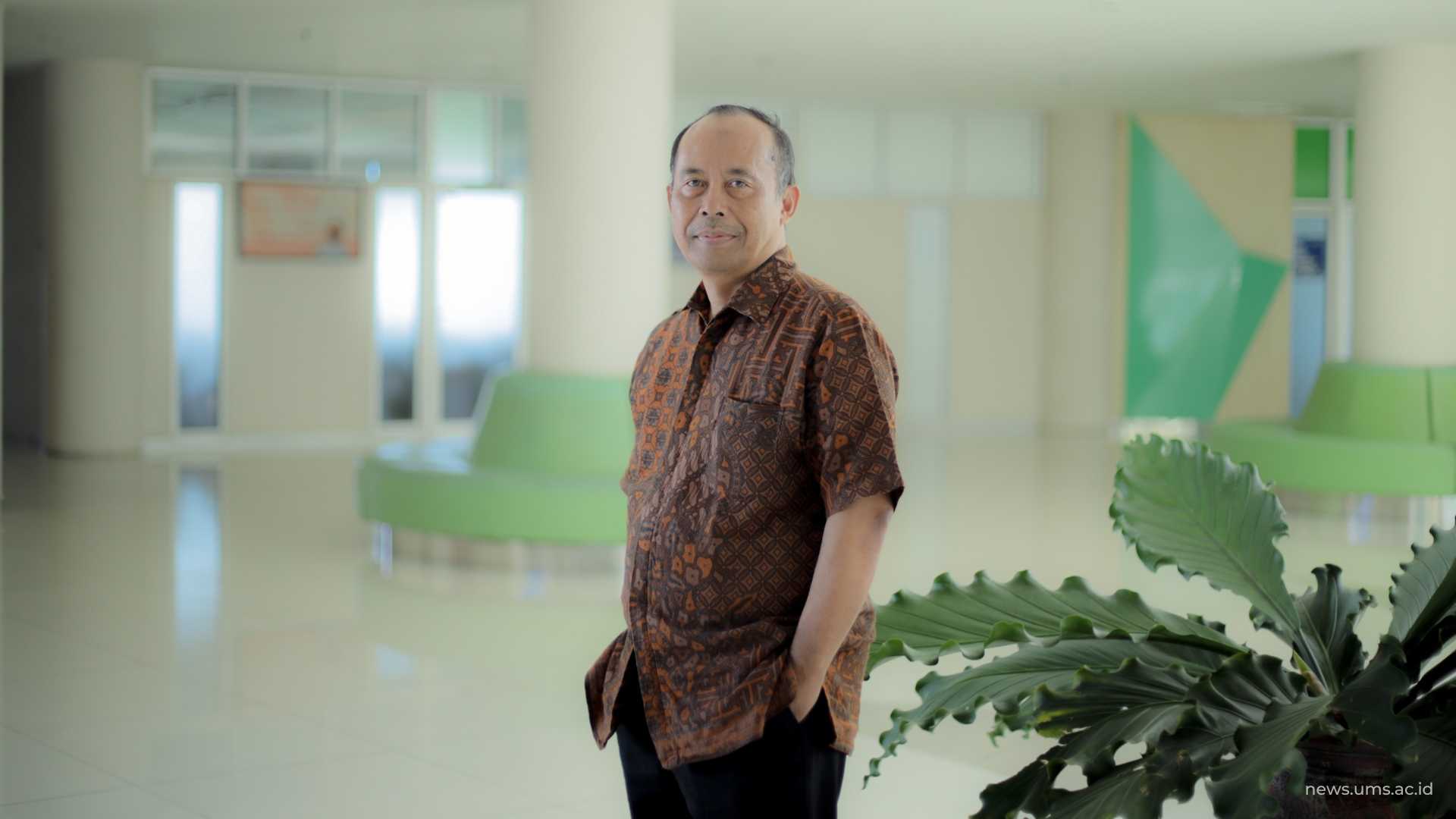 Direktur Direktorat Akademik dan Admisi UMS, Dr. Triyono, S.E., M.Si