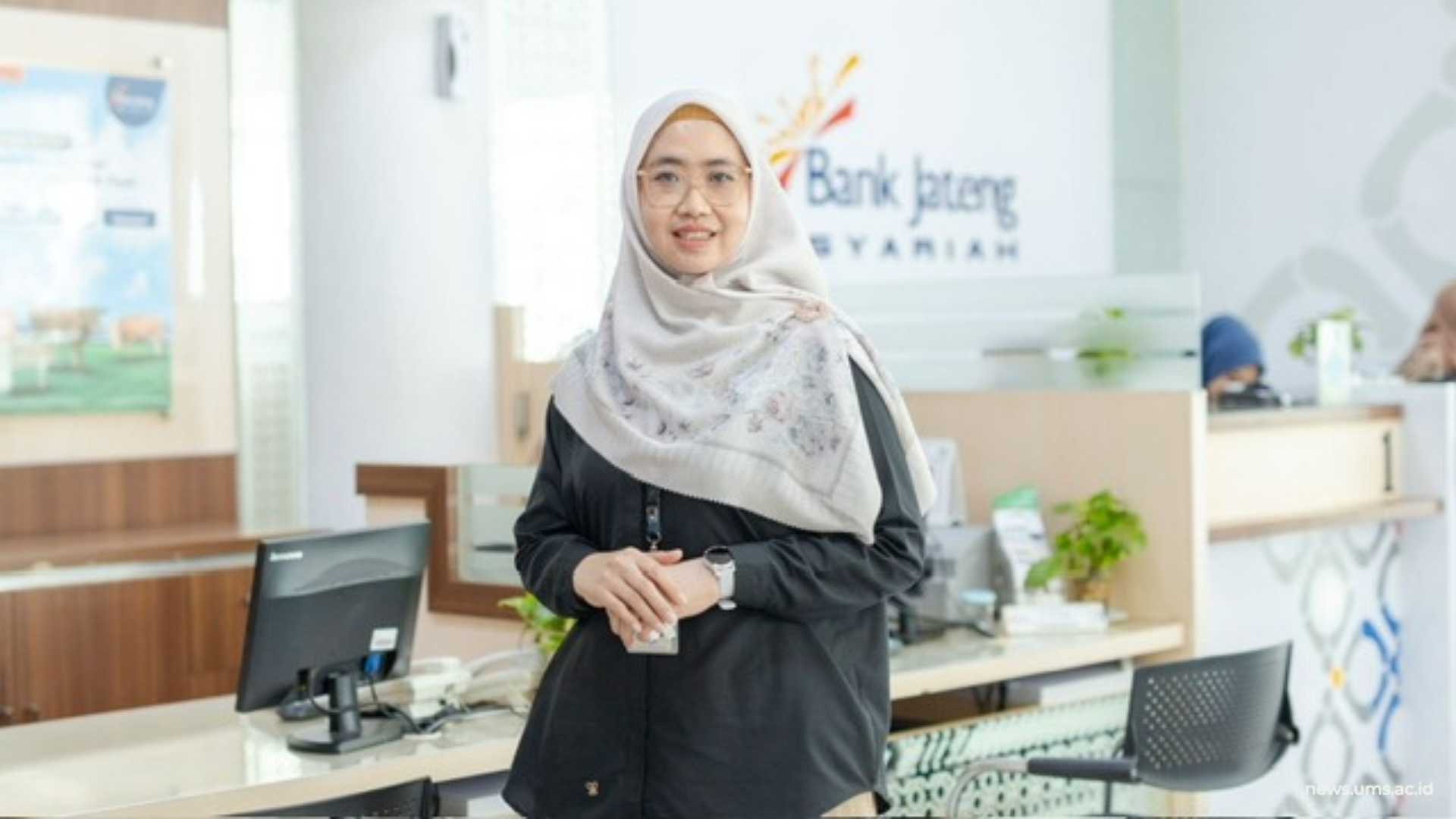 Pimpinan Kantor Cabang Pembantu KCPS Bank Jateng Syariah UMS, Erni Kusumawati. Dok.Humas UMS