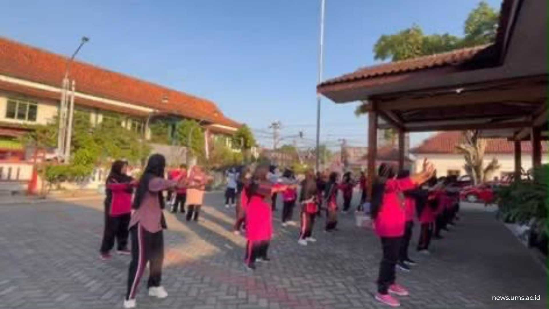 Senam lansia terpadu