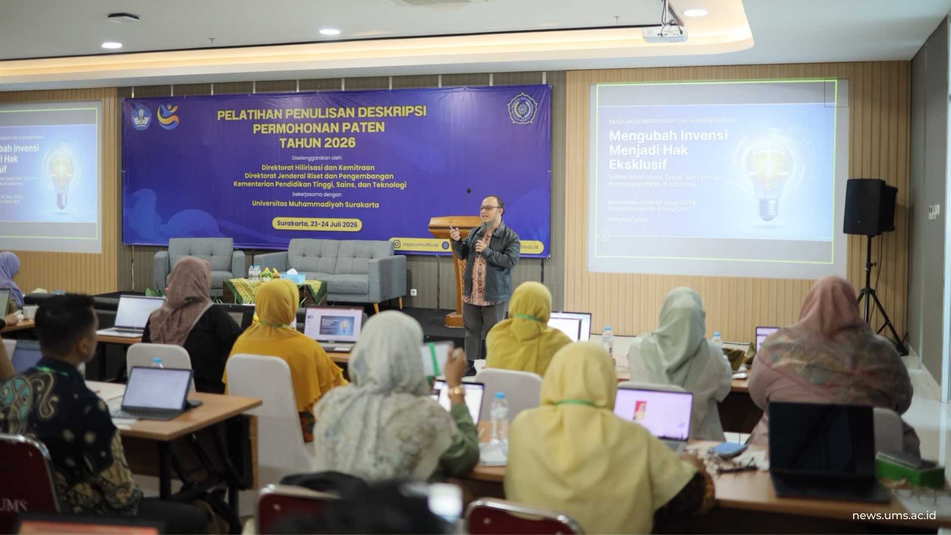Dr. Eng. Muhamad Sahlan, S.Si., M.Eng. saat menyampaikan materi
