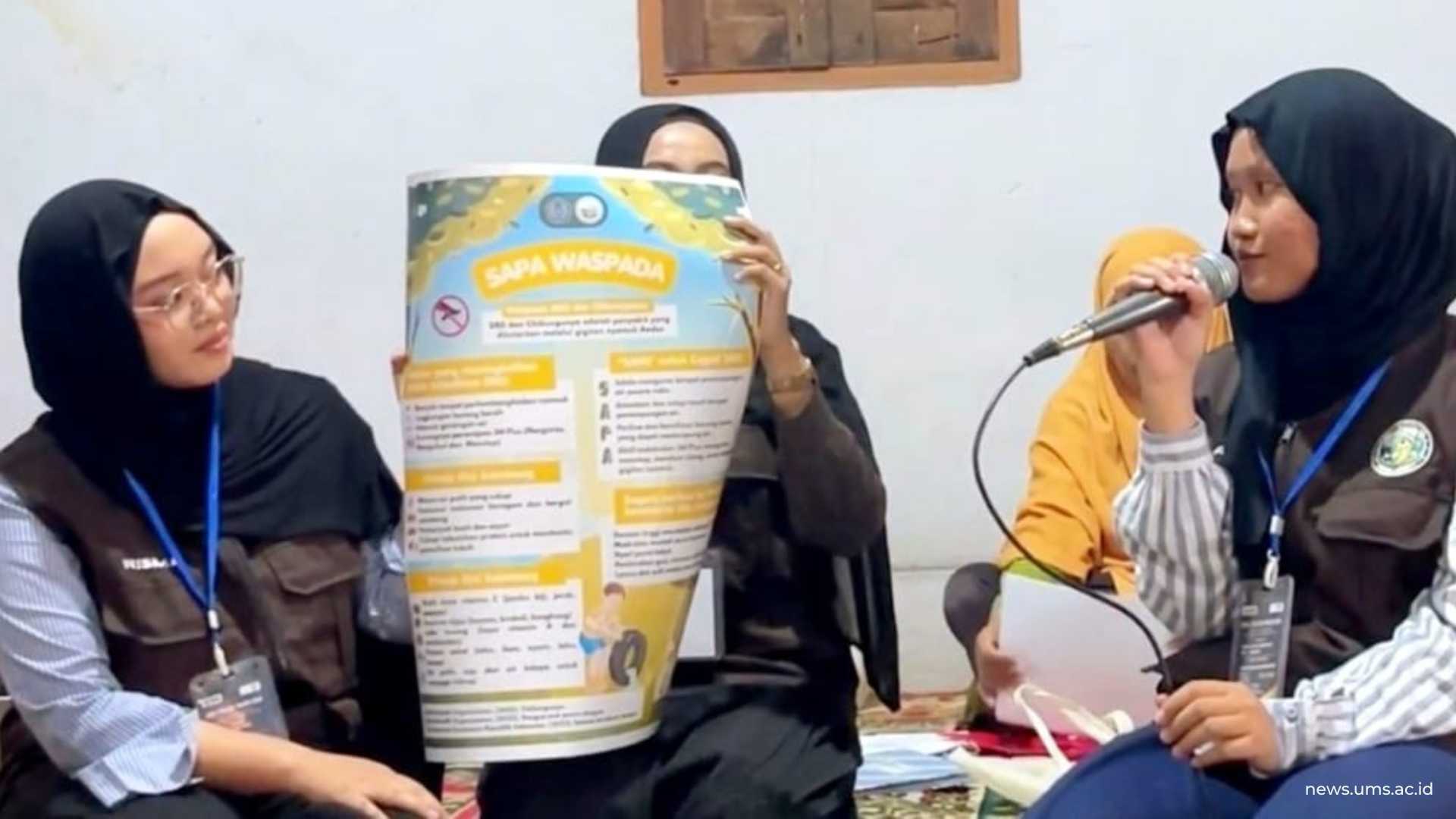 Memaparkan penyuluhan mengenai SAPA: Waspada DBD dan Chikungunya